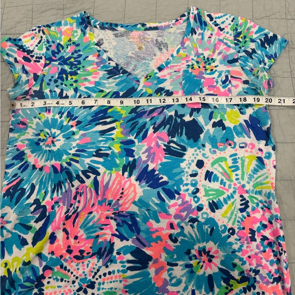 Lilly Pulitzer SAMPLE Short Sleeve Top Multi Dive In Size Small - Picture 7 of 8